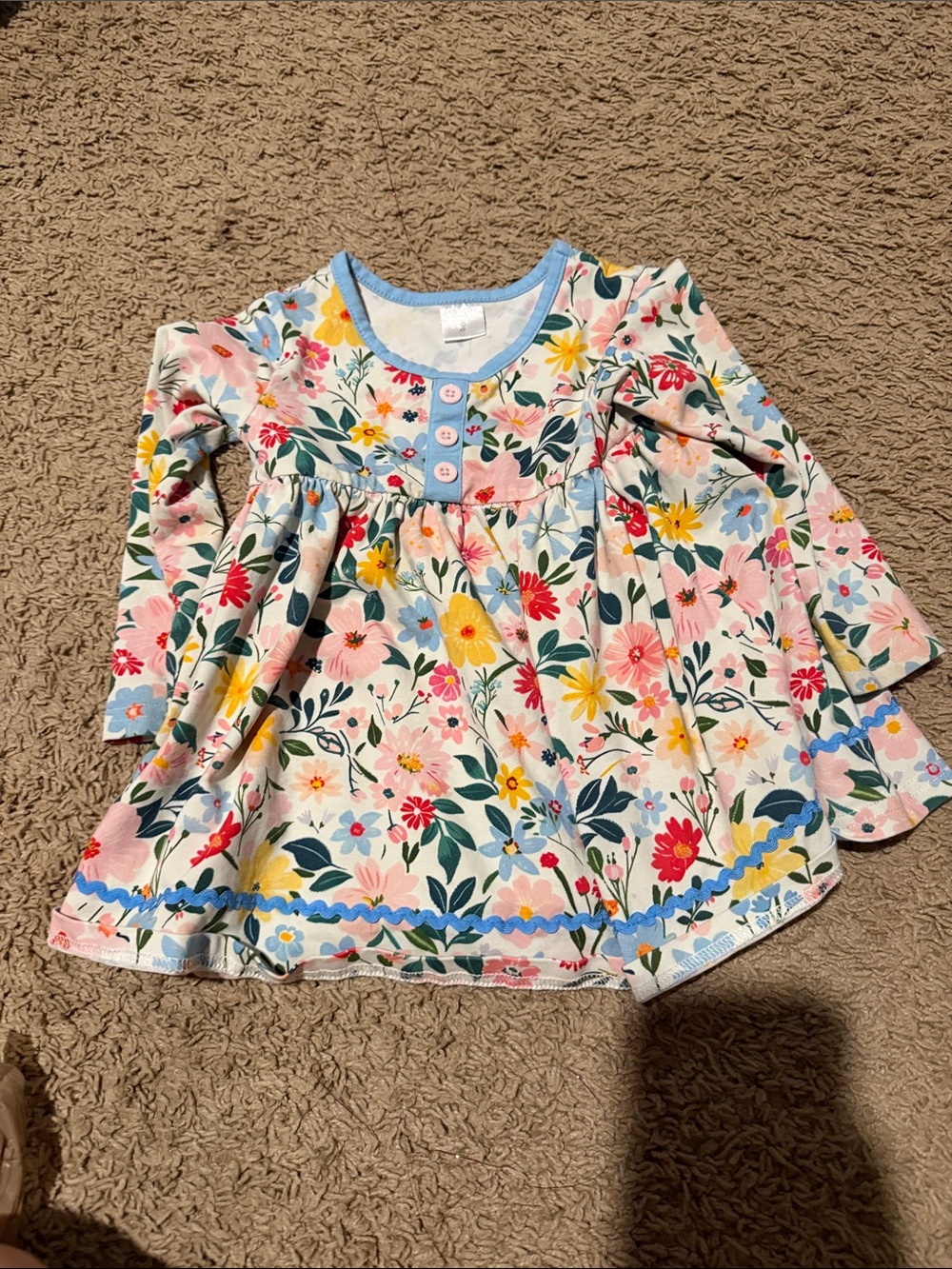 Love Millie ' Long Sleeve Floral Top